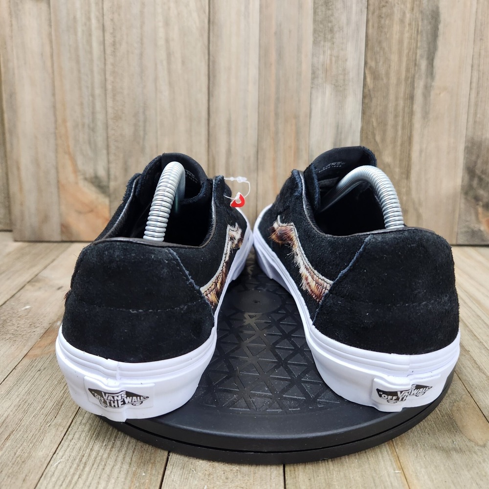 Vans Sk8 Low Suede Womens size 7 Black Animal Print Faux Fur Athletic Shoes - Picture 4 of 9